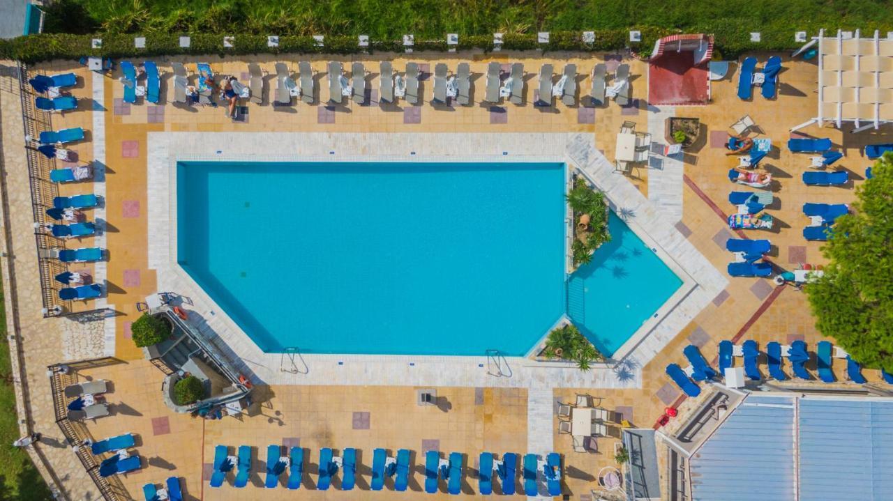 Denny'S Inn Kalamákion Exteriör bild